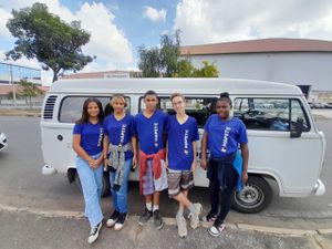 ONGs - S.O.S. Kombi do Projeto Hapet