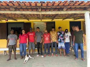 Seja Parte de um Recomeço – Apoie o Resgatando Vidas - Seja Parte de um Recomeço – Apoie o Resgatando Vidas