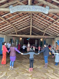 Ajude a Escola Serra do Papagaio a criar seu maternal 