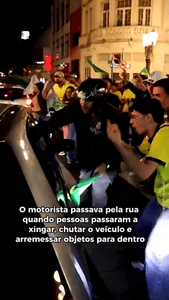 Vaquinha Online - Ajude a consertar o Pálio danificado pelo Vereador durante a manifestação