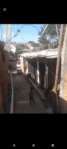 Me ajudem a comprar um barraco para morar com meus filhos  - Comprar Barraco 