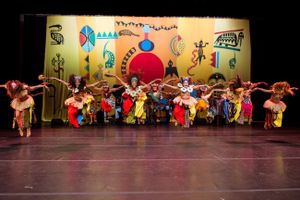 FILMAGENS DO DOCUMENTÁRIO BALÉ FOLCLÓRICO DA BAHIA imagem 6