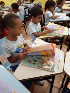Livros didáticos e material escolar para 2022 - Remanso Fraterno