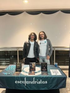 São Paulo/SP - Leve o Instituto Escafandristas Para a Bienal da UNE! 