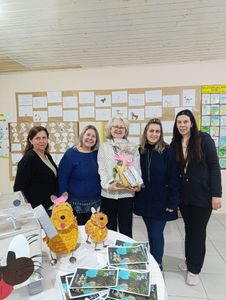 Agudos do Sul/PR - Criança que lê transforma o mundo 