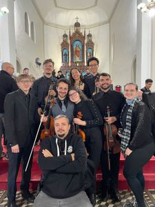 Vaquinha Online - Ajude o Artista a Melhor se Expressar