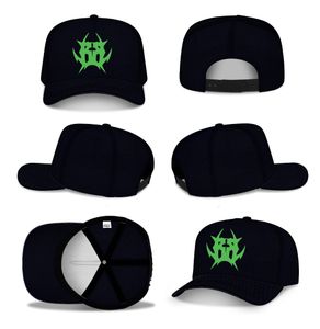 Boné "Broken & Boned"