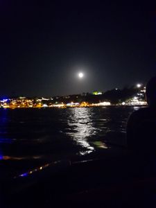 Passeio especial para ver a lua cheia do mar de Búzios